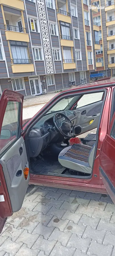 2003 Dacia Solenza 1.4 benzinli manuel otomobil - Fotoğraf 3