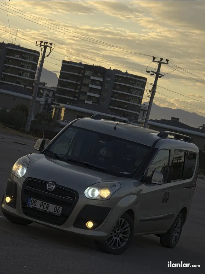 2010 Fiat Doblo Doblo Combi dizel manuel minivan & Panelvan - Fotoğraf 1