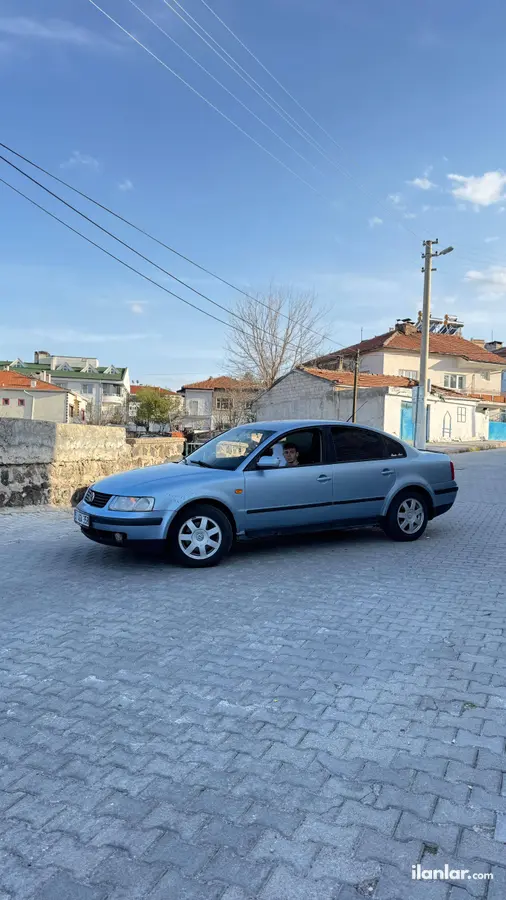 2000 Volkswagen Passat 1.9 TDi dizel manuel otomobil - Fotoğraf 3