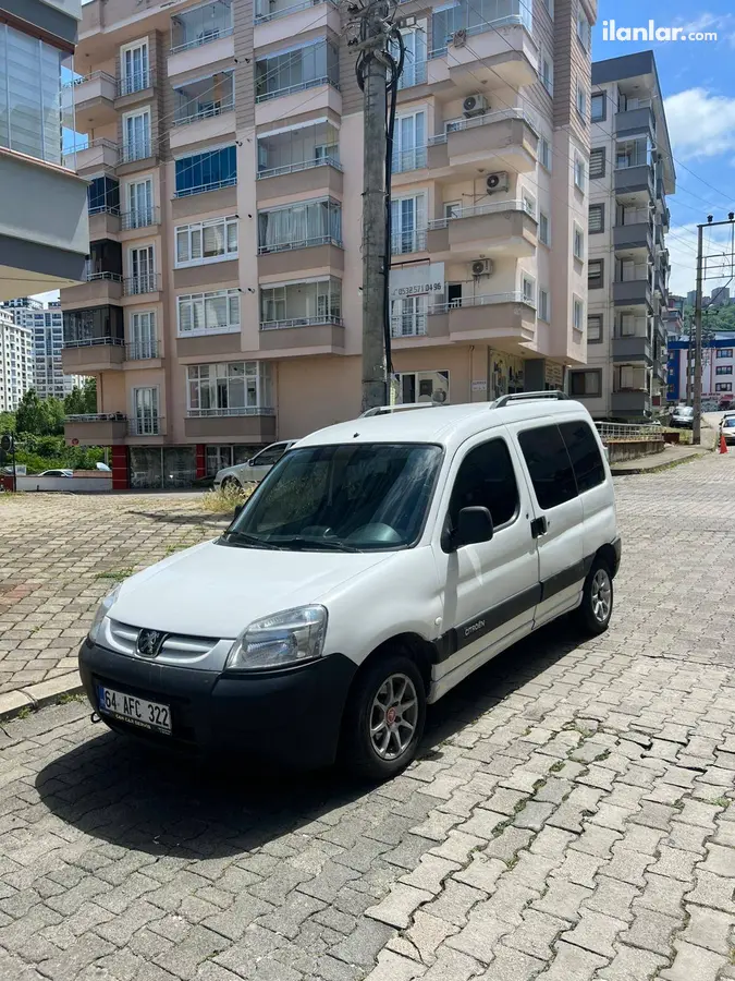 2004 Citroen Berlingo 1.9 D dizel manuel minivan & Panelvan - Fotoğraf 1