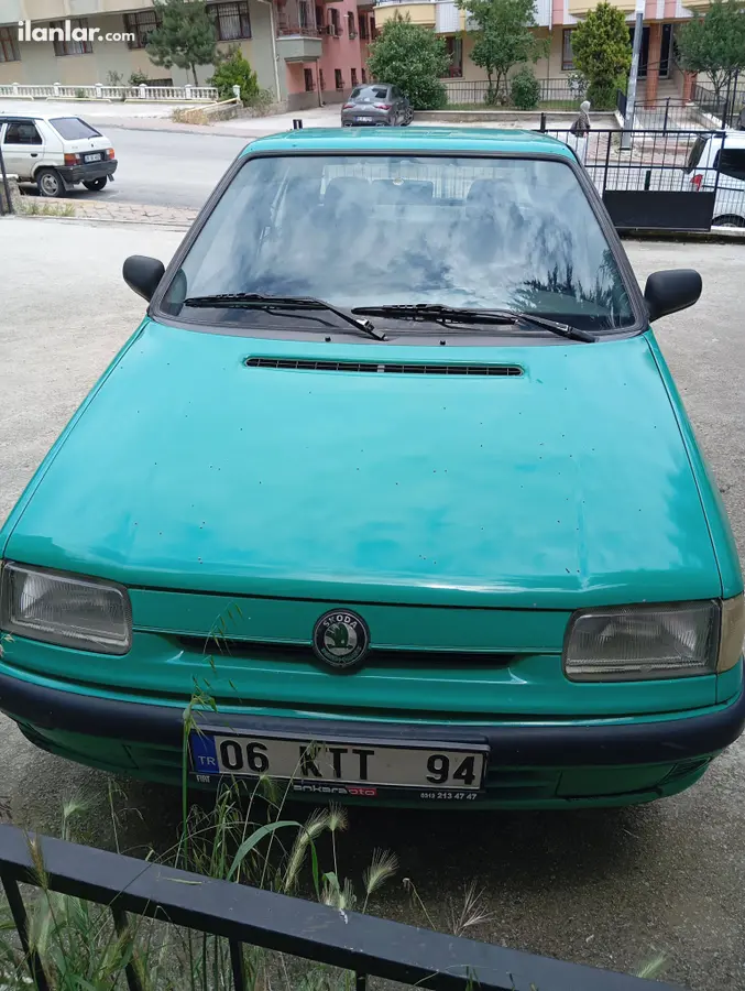 1995 Skoda Felicia 1.3 benzinli manuel otomobil - Fotoğraf 1