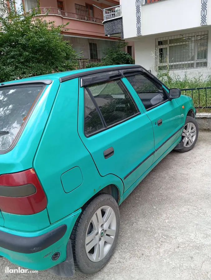 1995 Skoda Felicia 1.3 benzinli manuel otomobil - Fotoğraf 3