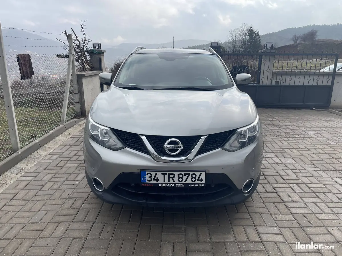 2015 Nissan Qashqai 1.6 dCi dizel otomatik arazi, SUV, Pick-up - Fotoğraf 1