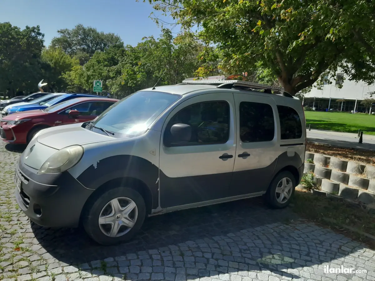 2012 Renault Kangoo Multix 1.5 dCi dizel manuel minivan & Panelvan - Fotoğraf 3