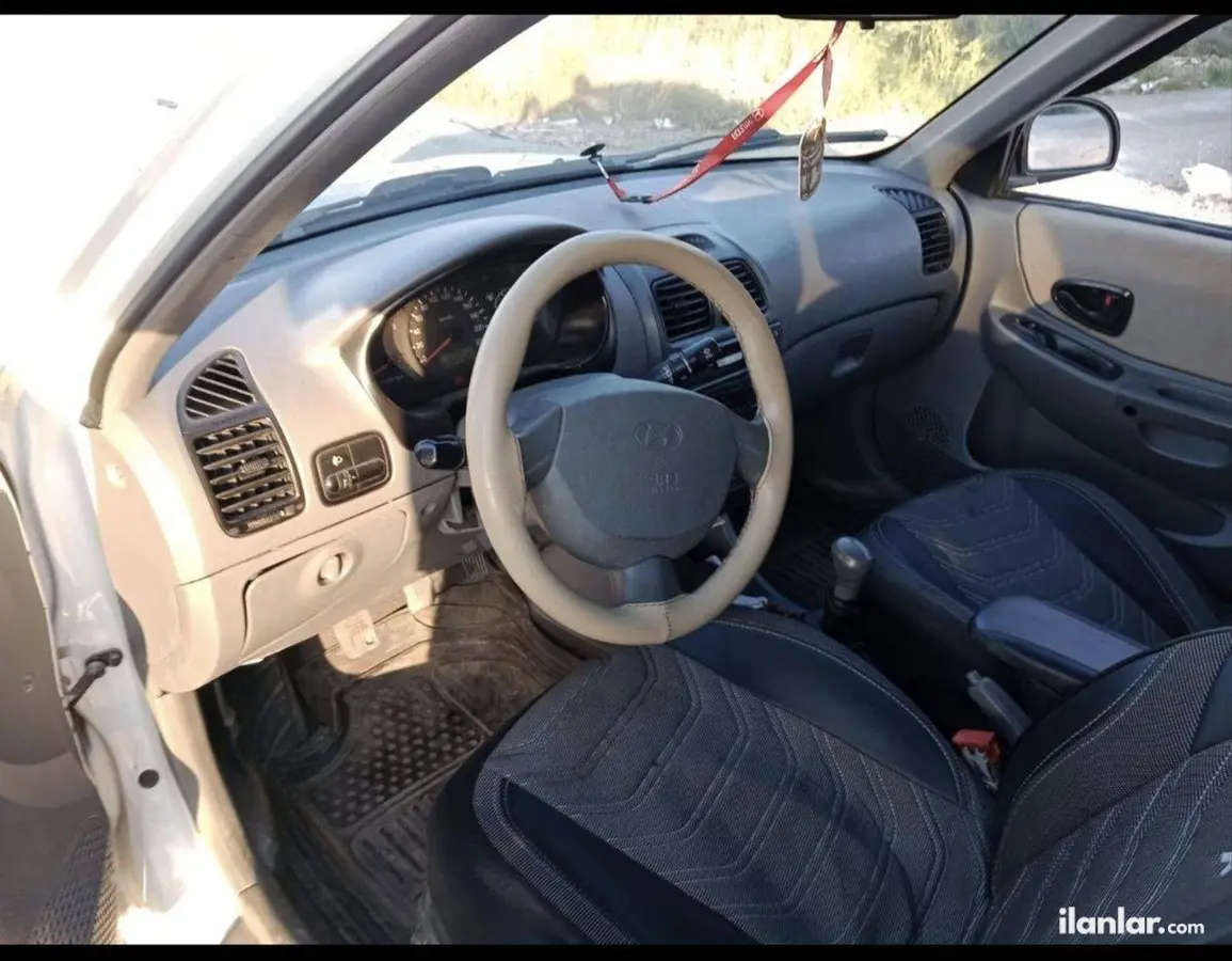 2006 Hyundai Accent 1.5 CRDi dizel manuel otomobil - Fotoğraf 2