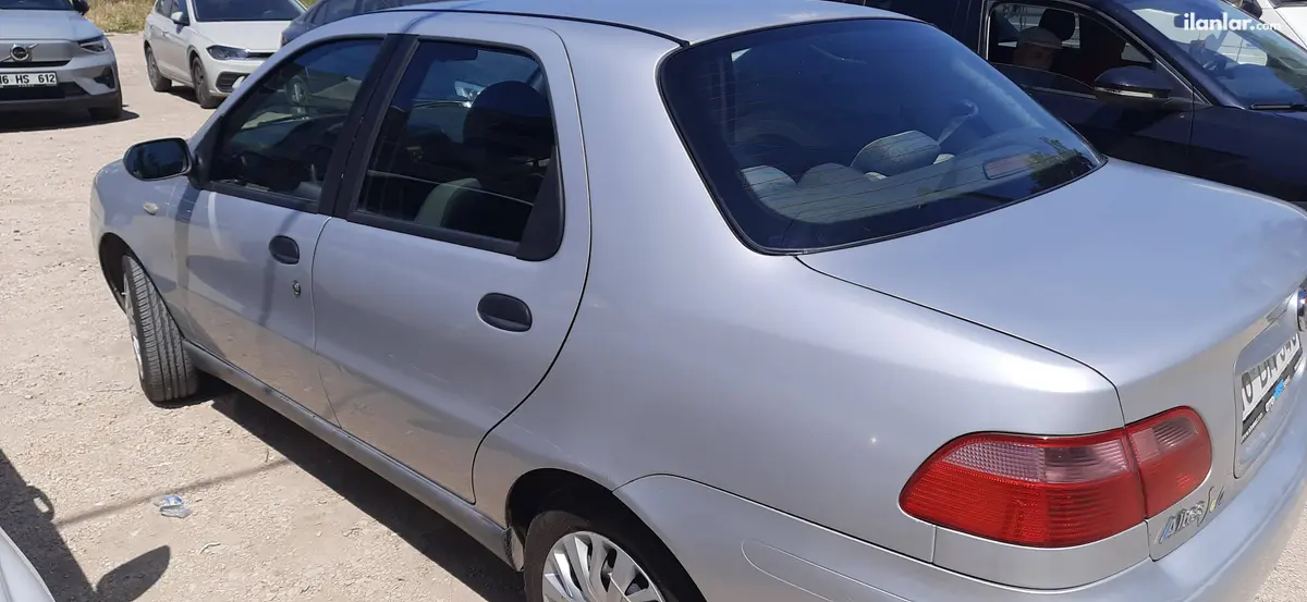 2009 Fiat Albea Sole 1.3 Multijet dizel manuel otomobil - Fotoğraf 1