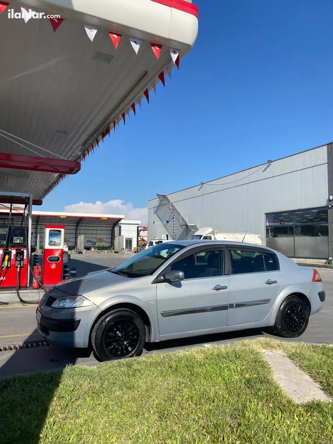 2005 Renault Megane 1.6 lPG manuel otomobil - Fotoğraf 1