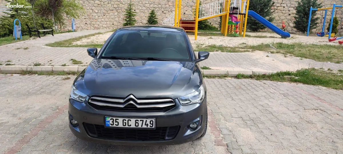 2015 Citroen C-Elysee 1.2 VTi benzinli yarı Otomatik otomobil - Fotoğraf 1