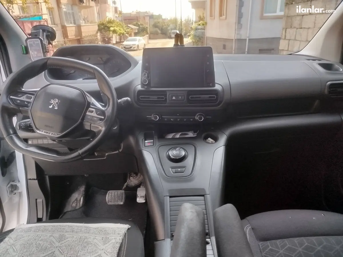2020 Peugeot Rifter 1.5 BlueHDI dizel otomatik minivan & Panelvan - Fotoğraf 3