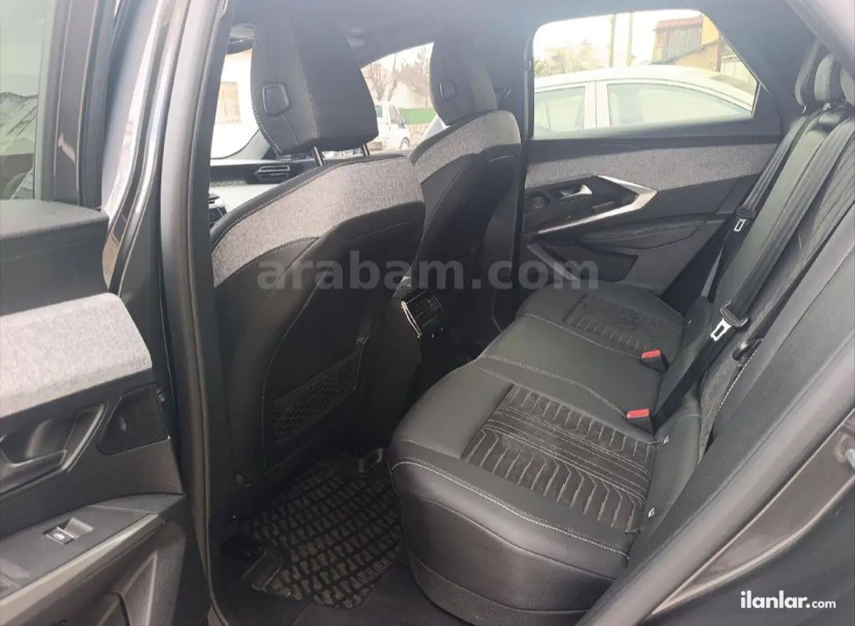 2025 Peugeot 3008 1.2 Hybrid benzinli otomatik arazi, SUV, Pick-up - Fotoğraf 2