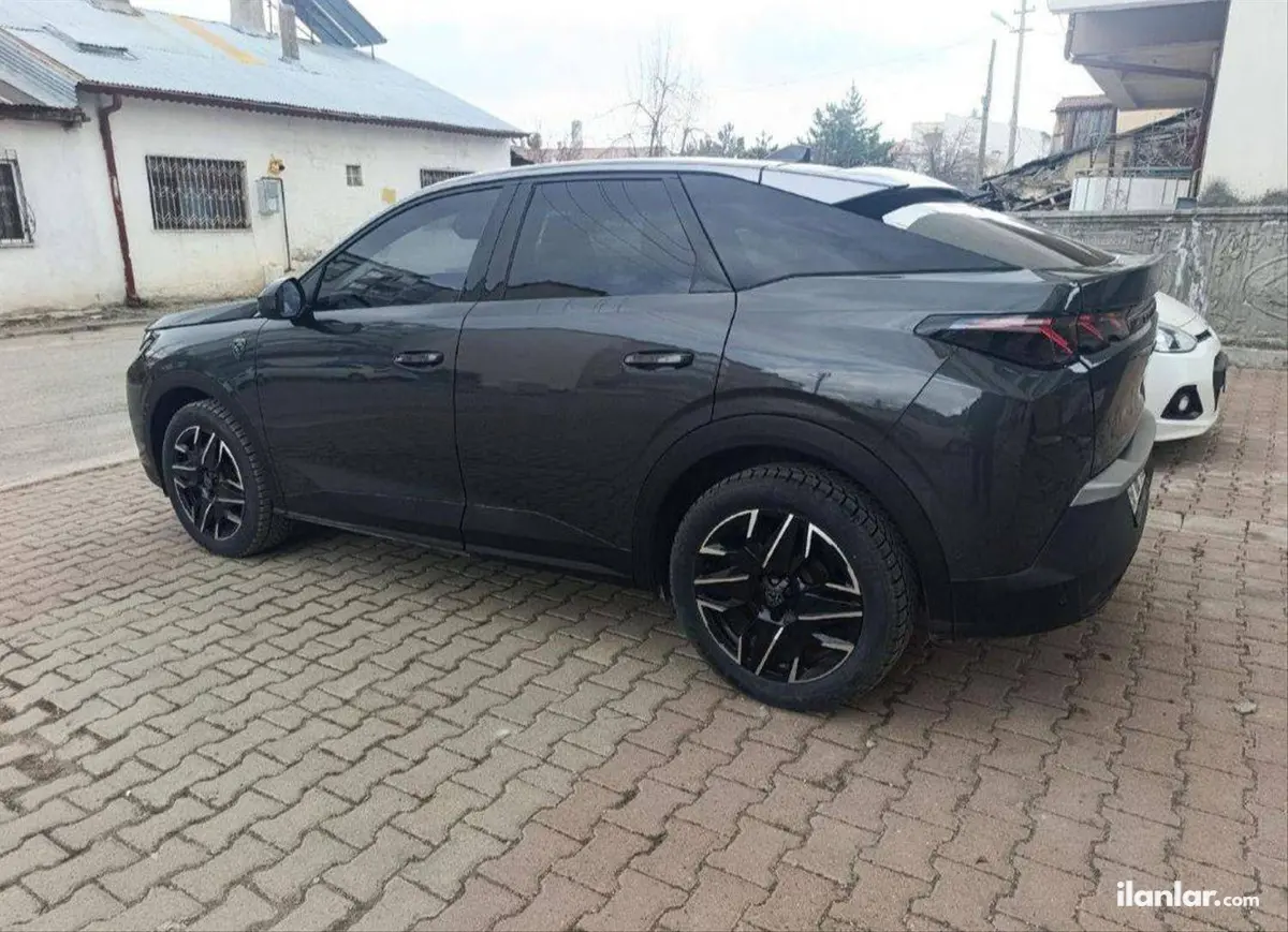 2025 Peugeot 3008 1.2 Hybrid benzinli otomatik arazi, SUV, Pick-up - Fotoğraf 3