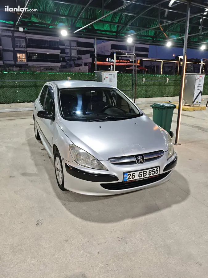 2004 Peugeot 307 1.6 diğer manuel otomobil - Fotoğraf 1