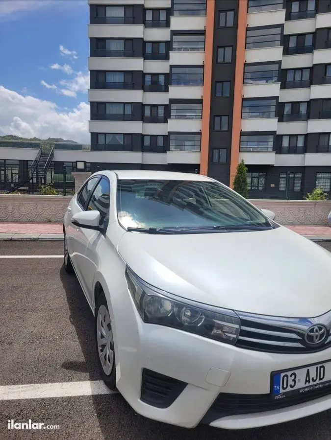 2013 Toyota Corolla 1.33 benzinli manuel otomobil - Fotoğraf 2