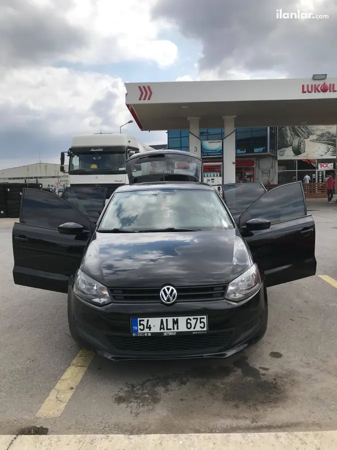 2013 Volkswagen Polo 1.2 benzinli manuel otomobil - Fotoğraf 2