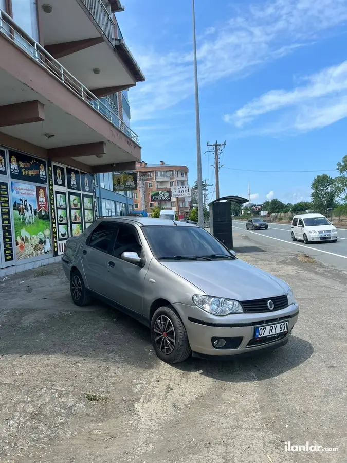 2006 Fiat Albea 1.3 Multijet dizel manuel otomobil - Fotoğraf 1