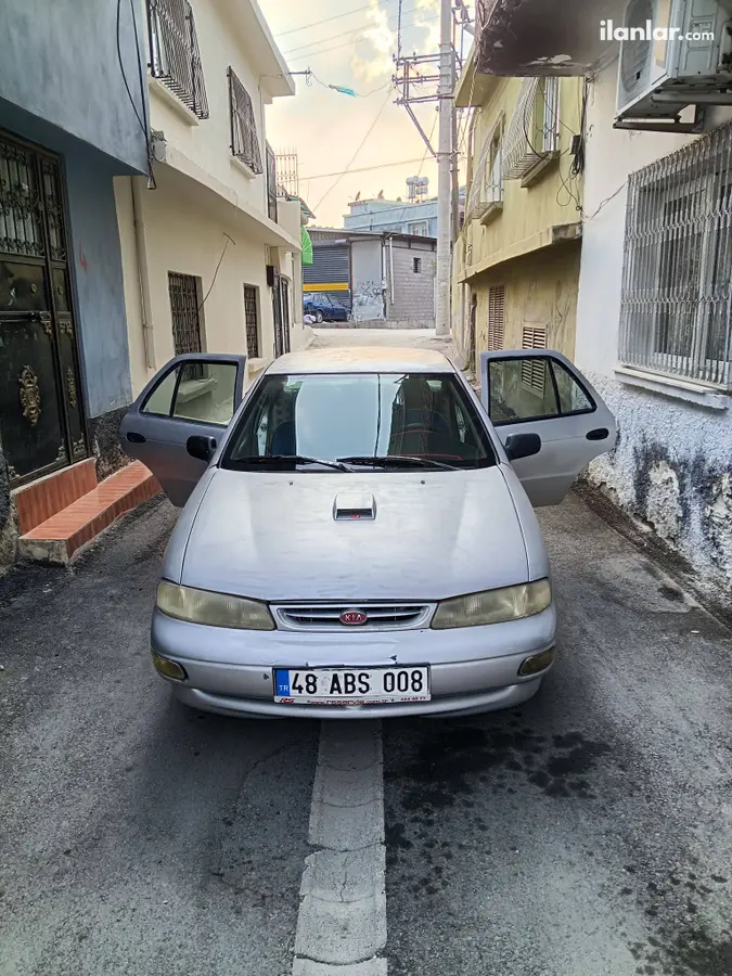 1997 Kia Sephia 1.6 benzinli manuel otomobil - Fotoğraf 2