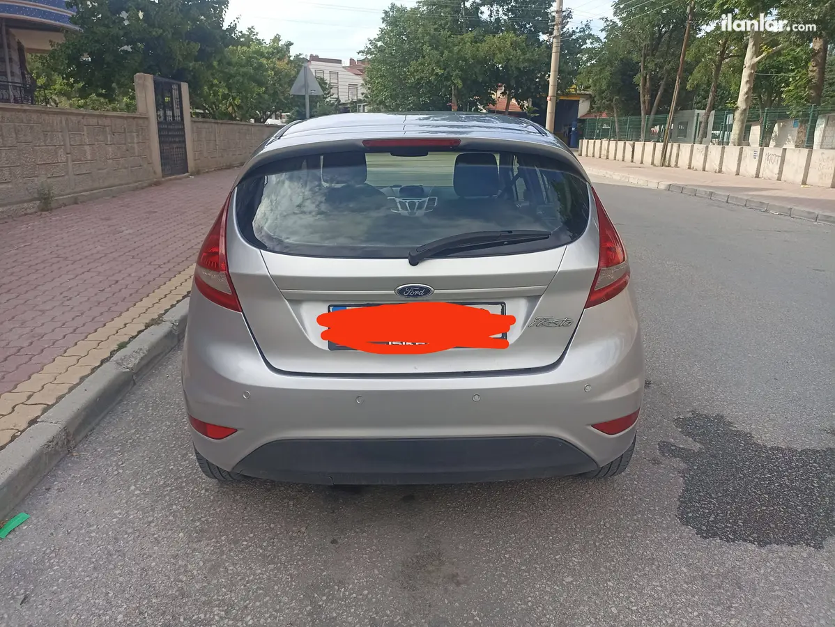 2012 Ford Fiesta 1.4 TDCi dizel manuel otomobil - Fotoğraf 3