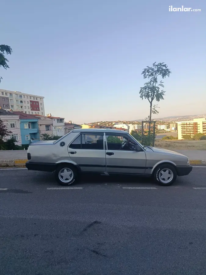 2000 Tofaş Şahin 1.6 ie benzinli manuel otomobil - Fotoğraf 1
