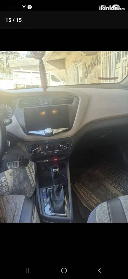 2017 Hyundai i20 1.4 MPI benzinli otomatik otomobil - Fotoğraf 1