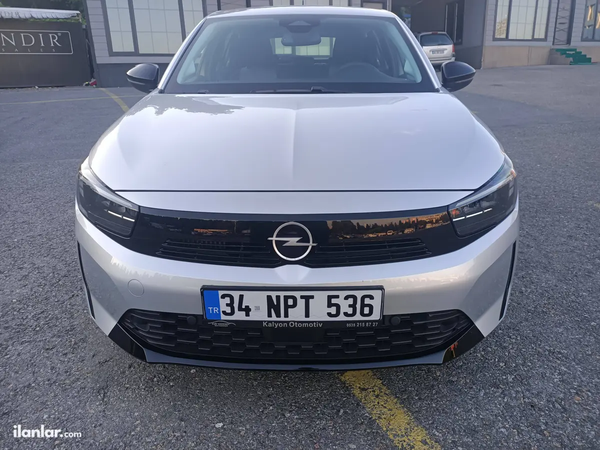 2025 Opel Corsa 1.2 Turbo benzinli otomatik otomobil - Fotoğraf 1