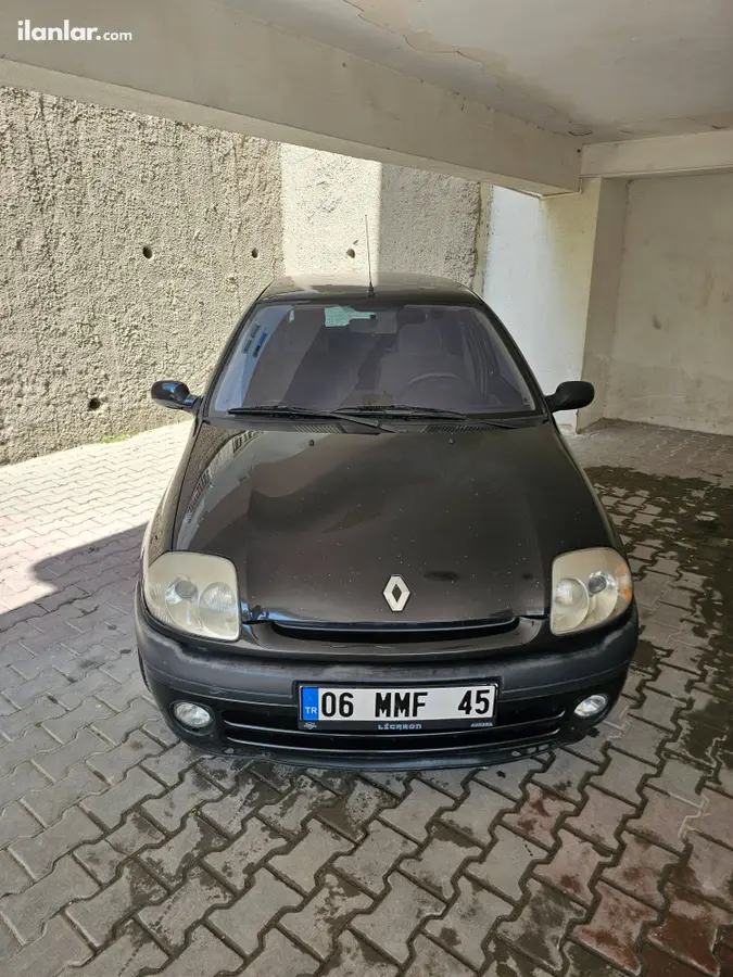 2001 Renault Clio 1.4 benzinli manuel otomobil - Fotoğraf 3