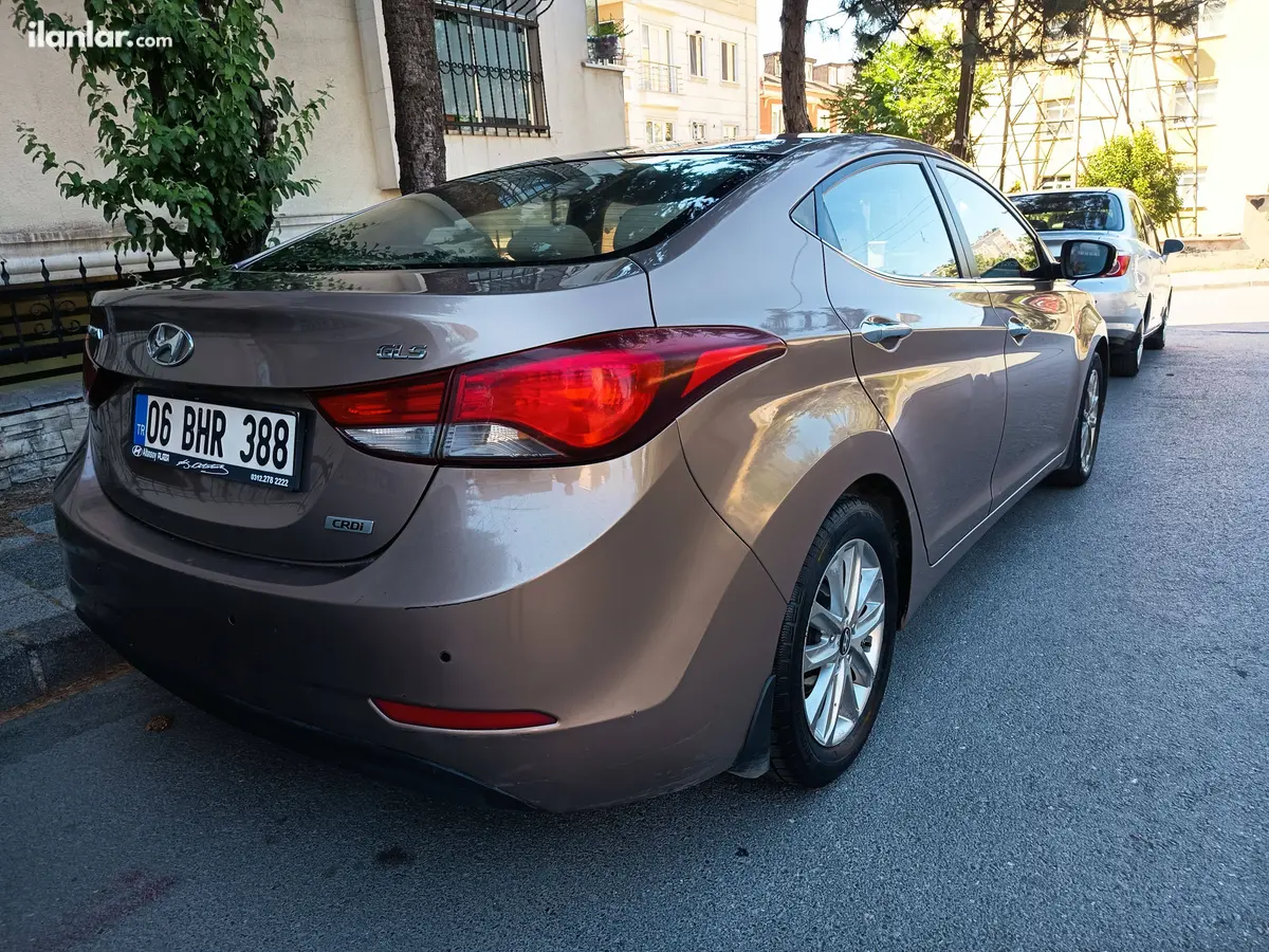 2015 Hyundai Elantra 1.6 CRDi dizel otomatik otomobil - Fotoğraf 2