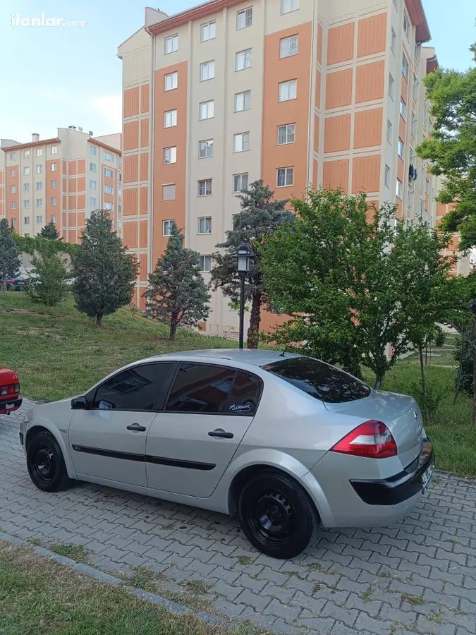 2006 Renault Megane 1.5 dCi dizel manuel otomobil - Fotoğraf 1