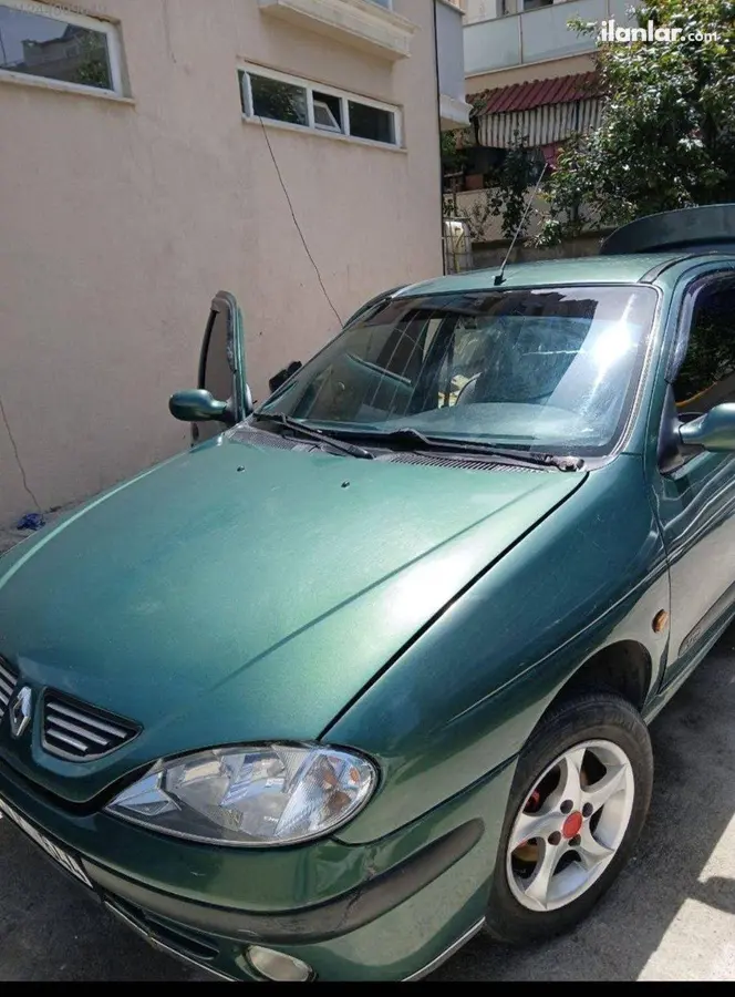 2003 Renault Megane 1.4 benzin & LPG manuel otomobil - Fotoğraf 3
