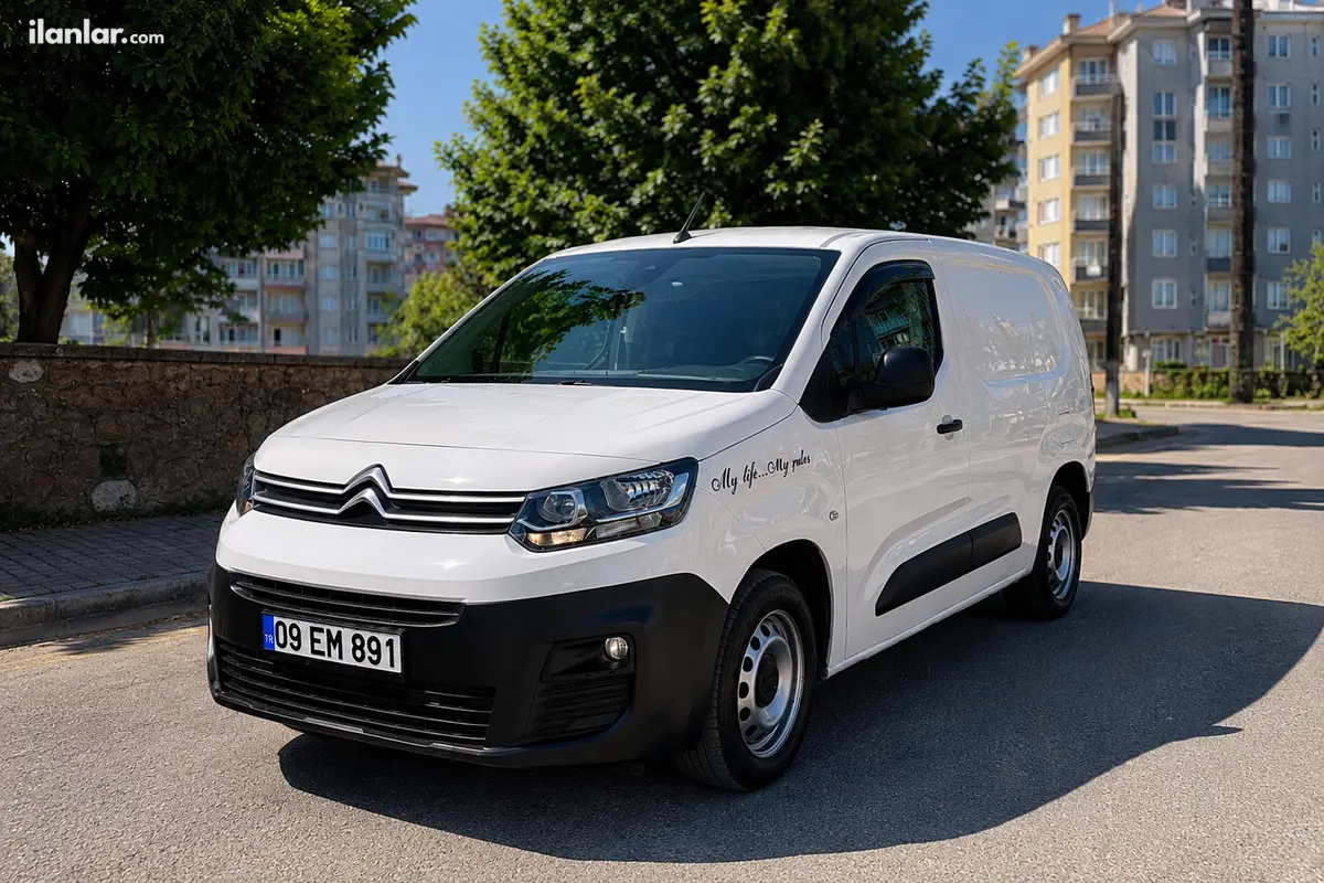 2021 Citroen Berlingo 1.5 BlueHDI dizel manuel minivan & Panelvan - Fotoğraf 1