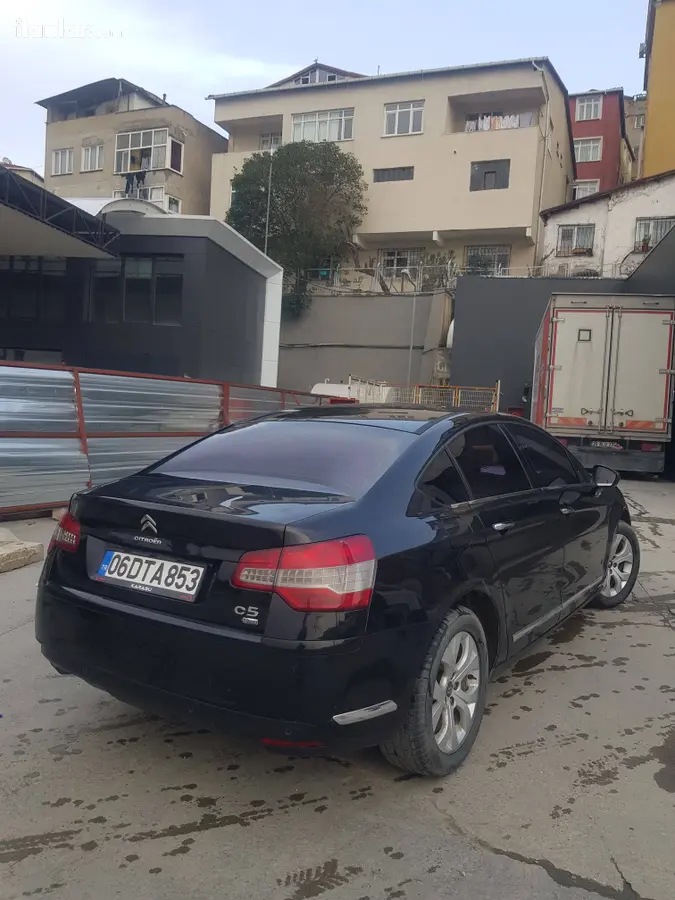 2014 Citroen C5 1.6 e-HDi dizel otomatik otomobil - Fotoğraf 2