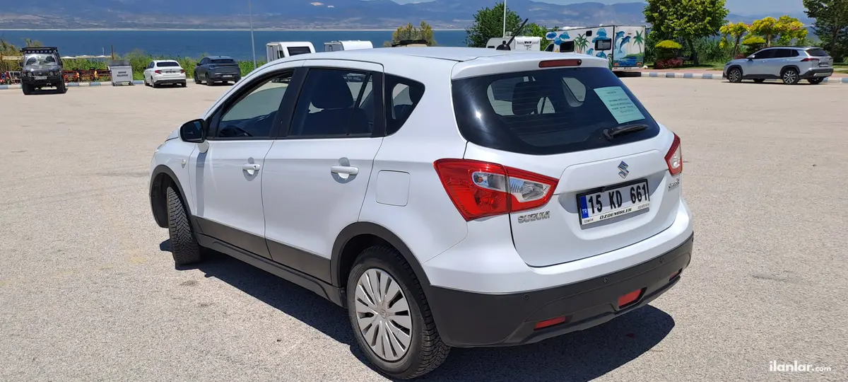 2013 Suzuki SX4 GL benzinli manuel otomobil - Fotoğraf 2