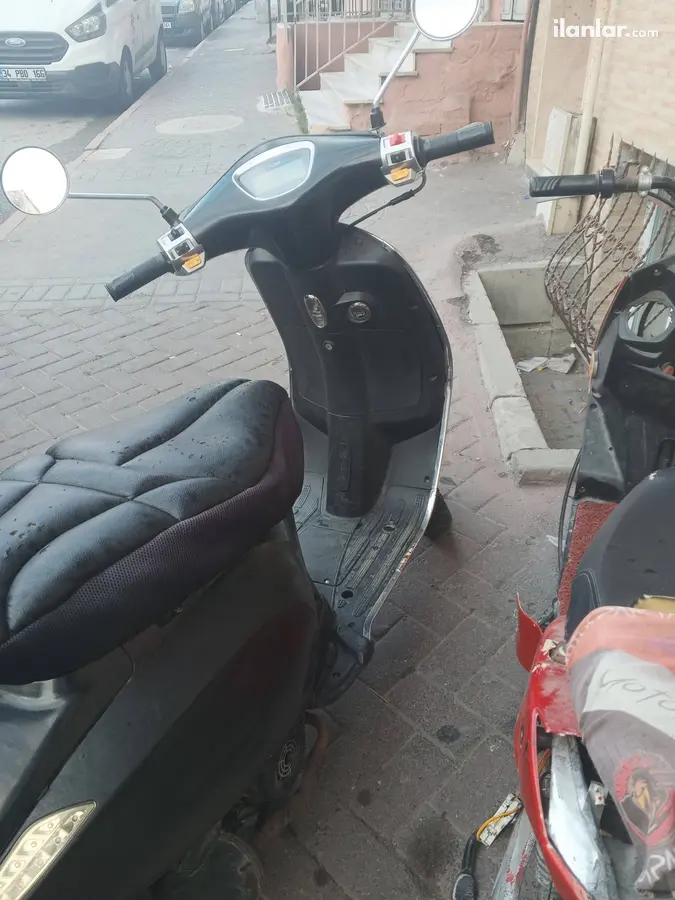 2021 RKS Azure 50 benzinli otomatik motosiklet - Fotoğraf 1