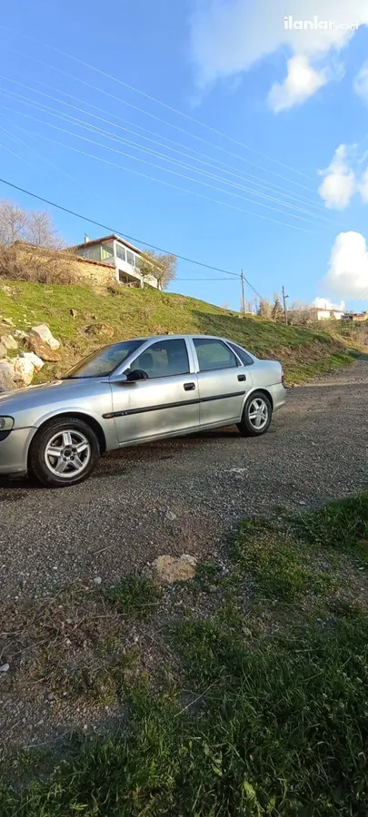 1996 Opel Vectra 2.0 diğer manuel otomobil - Fotoğraf 2