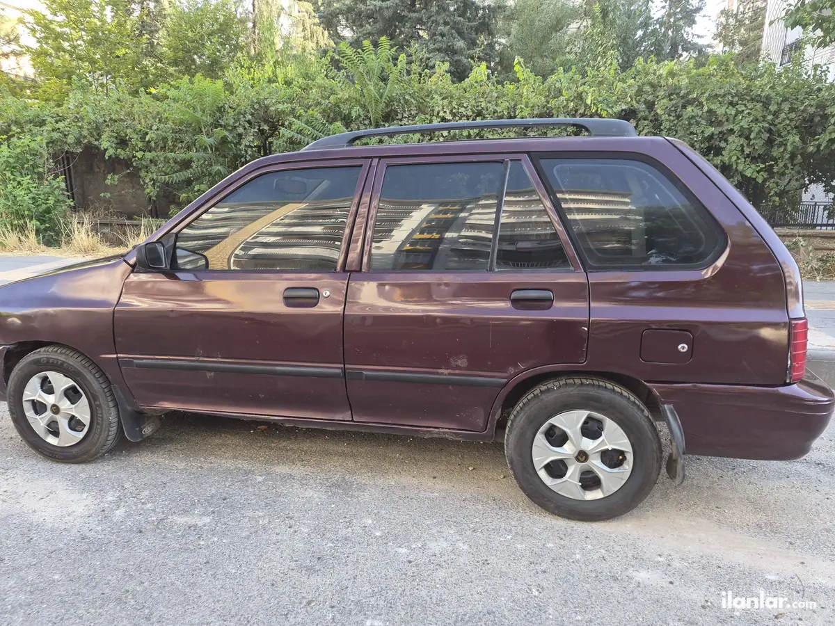 2001 Kia Pride 1.3 DLX benzinli manuel otomobil - Fotoğraf 2