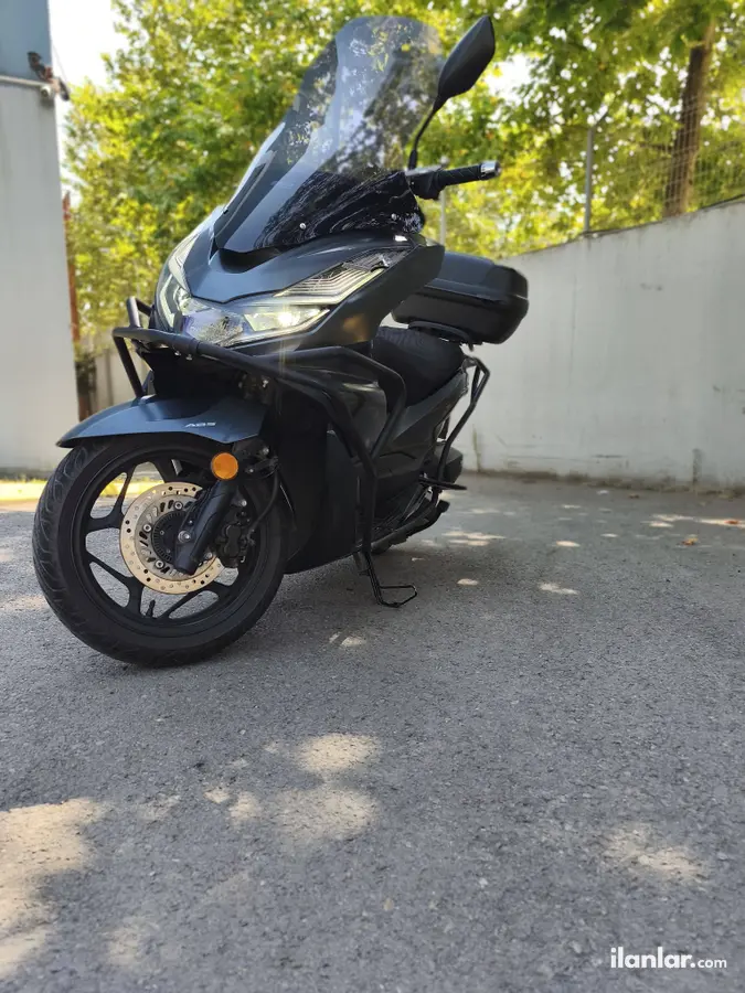 2021 Honda PCX 125 benzinli otomatik motosiklet - Fotoğraf 2