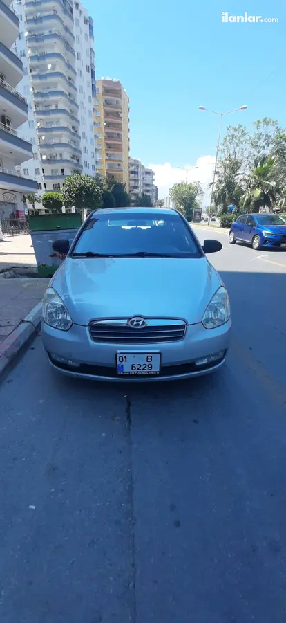 2009 Hyundai Accent Era 1.4 benzinli manuel otomobil - Fotoğraf 1