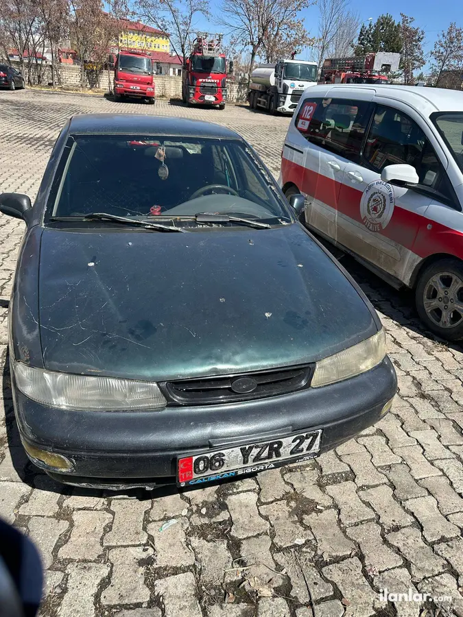 1997 Kia Sephia 1.6 benzinli manuel otomobil - Fotoğraf 2