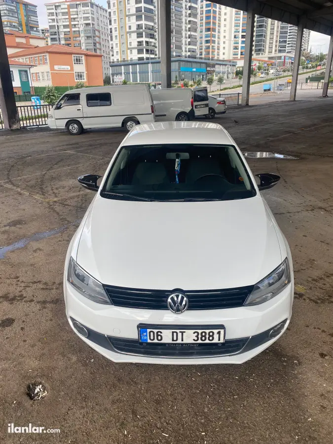 2012 Volkswagen Jetta 1.4 TSi benzinli yarı Otomatik otomobil - Fotoğraf 1