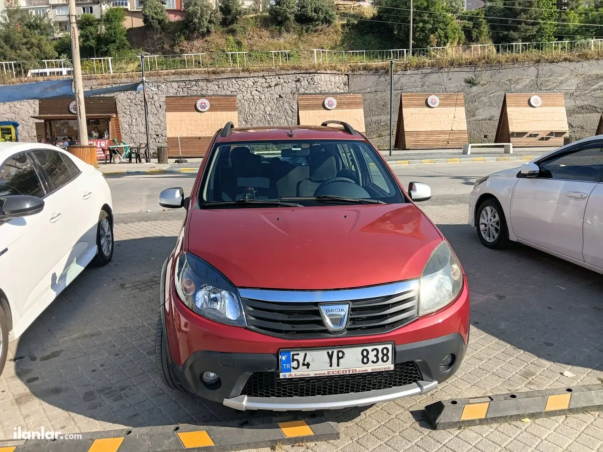 2012 Dacia Sandero 1.5 dCi dizel manuel otomobil - Fotoğraf 1