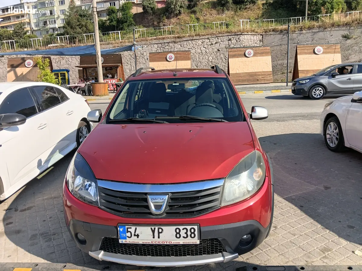 2012 Dacia Sandero 1.5 dCi dizel manuel otomobil - Fotoğraf 3