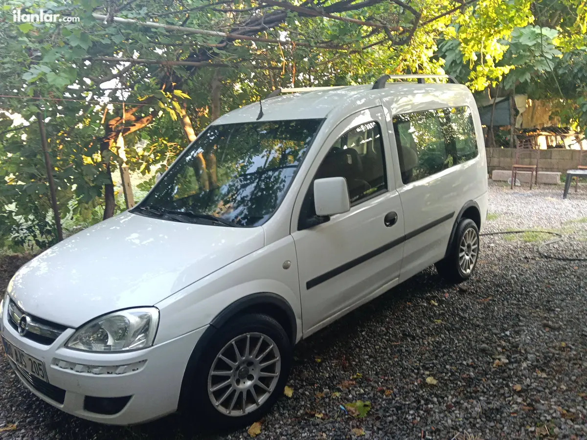 2006 Opel Combo 1.3 CDTI dizel manuel minivan & Panelvan - Fotoğraf 1