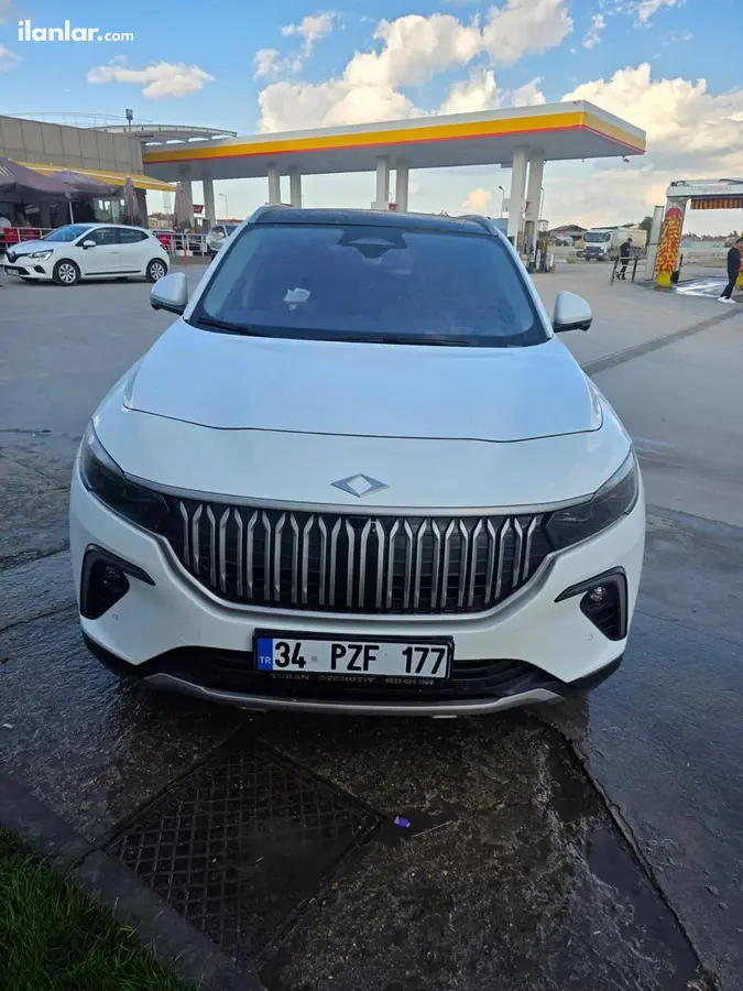 2023 TOGG T10X V2 elektrikli otomatik arazi, SUV, Pick-up - Fotoğraf 1