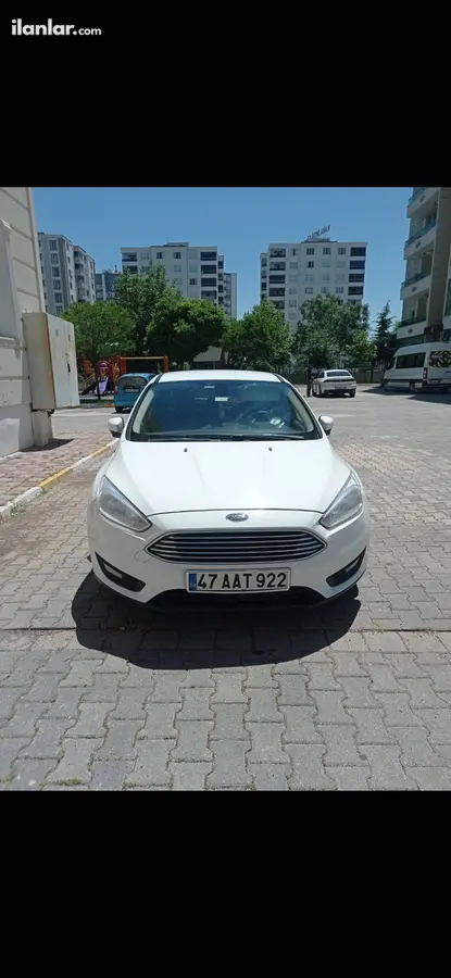 2014 Ford Focus 1.6 Ti-VCT benzinli yarı Otomatik otomobil - Fotoğraf 1
