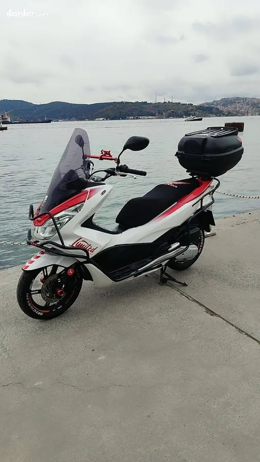 2016 Honda PCX 150 benzinli otomatik motosiklet - Fotoğraf 3