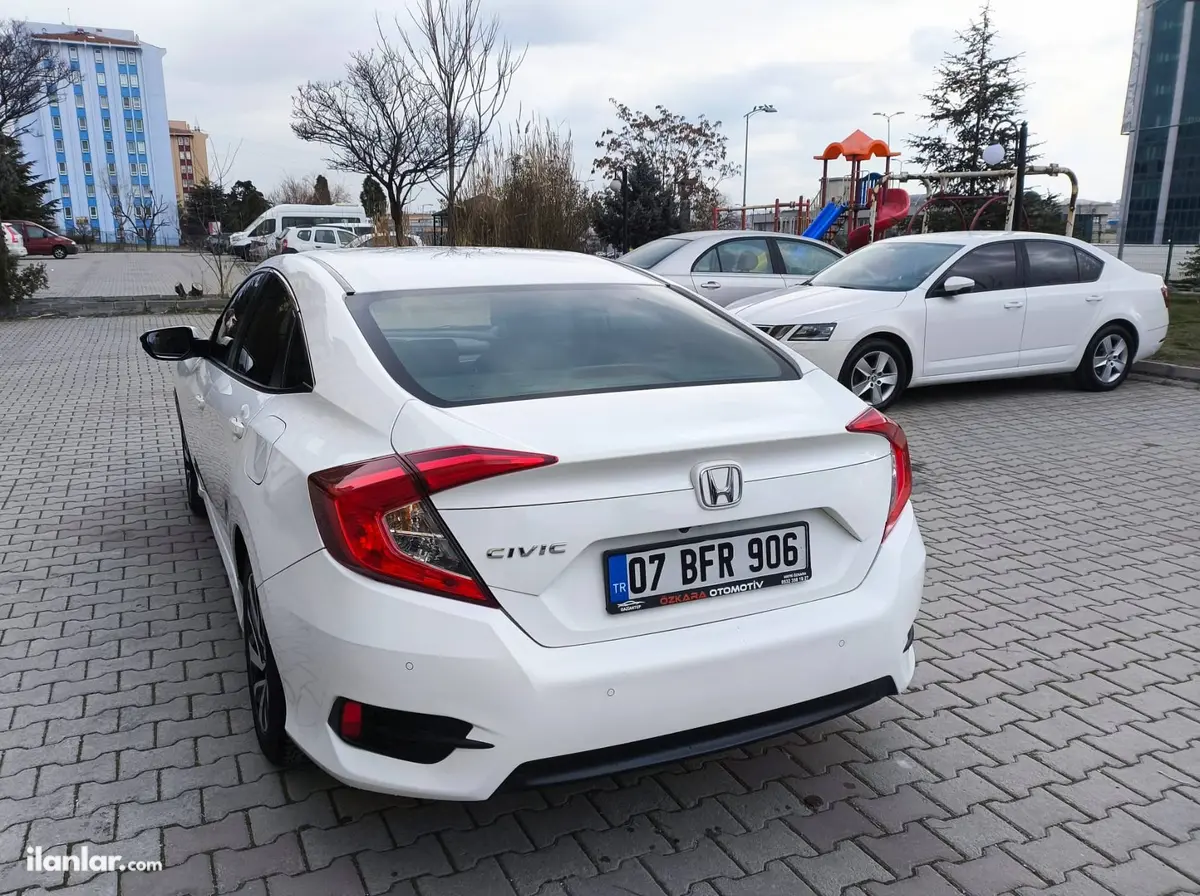 2019 Honda Civic 1.6 i-VTEC benzinli manuel otomobil - Fotoğraf 1
