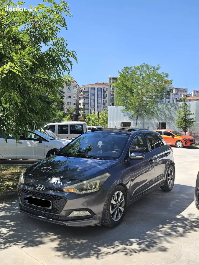 2015 Hyundai i20 1.4 MPI benzin & LPG otomatik otomobil - Fotoğraf 2
