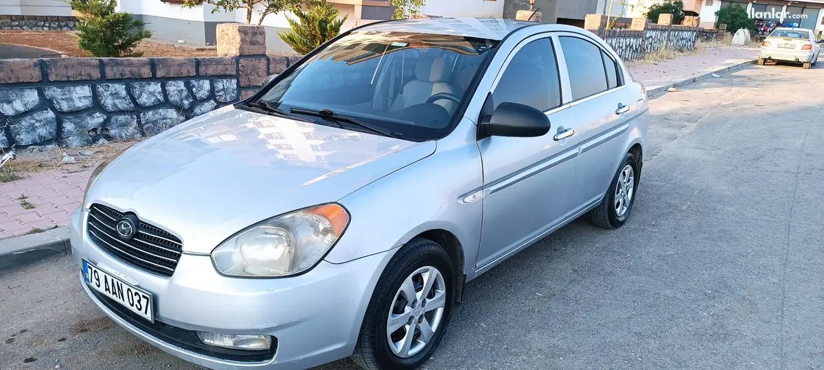 2008 Hyundai Accent Era 1.4 benzinli manuel otomobil - Fotoğraf 1