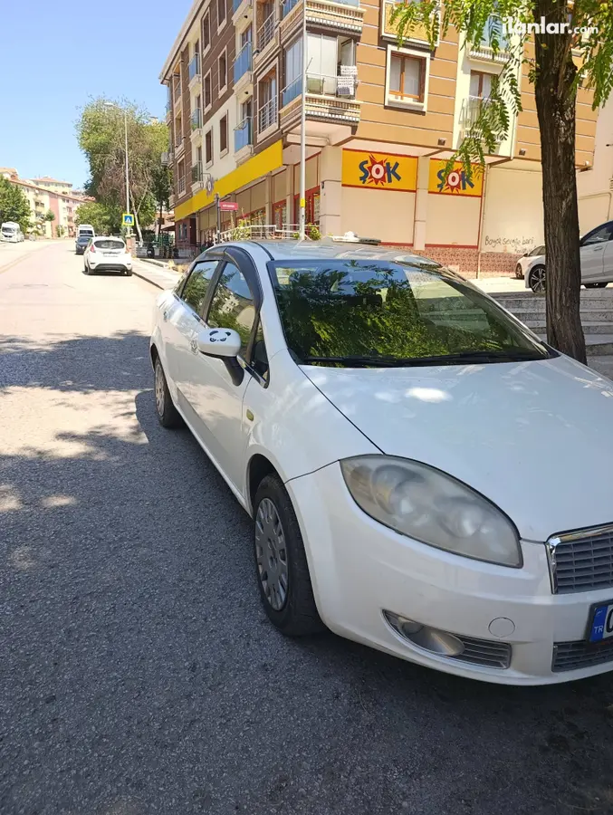 2012 Fiat Linea 1.3 Multijet dizel manuel otomobil - Fotoğraf 3