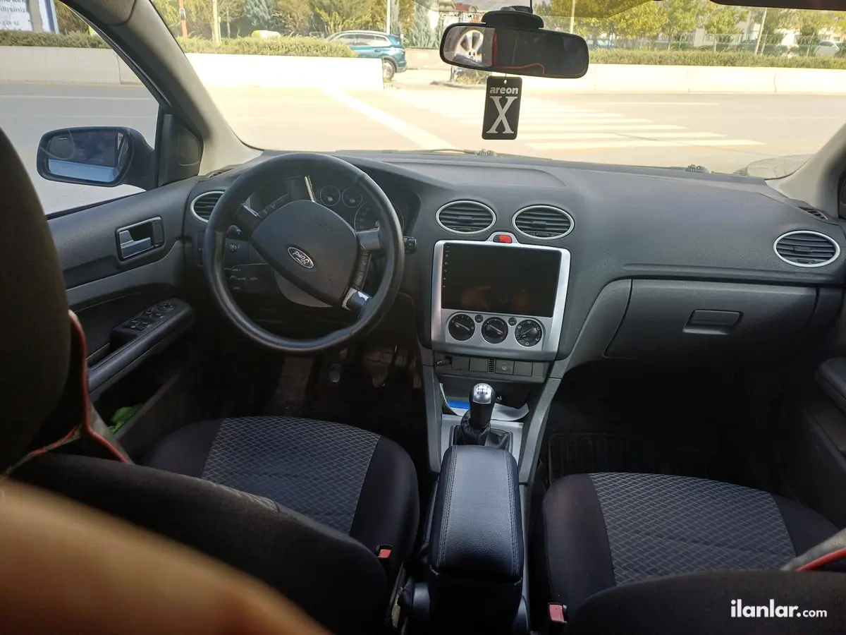 2008 Ford Focus 1.6 TDCi dizel manuel otomobil - Fotoğraf 1