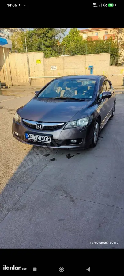 2011 Honda Civic 1.6 i-VTEC benzinli yarı Otomatik otomobil - Fotoğraf 1